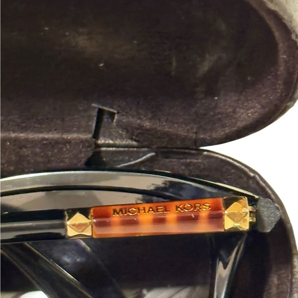 Michael Kors Black Sunglasses with Brown Gradient Lenses main image 4